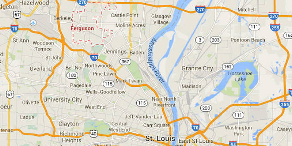 Protesters defy Missouri curfe...