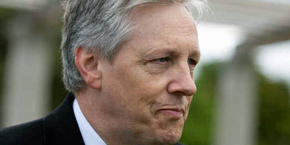 Stormont faces collapse as DUP...