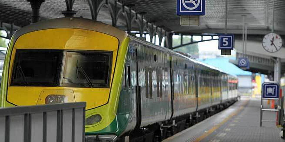 Train drivers to ballot for st...