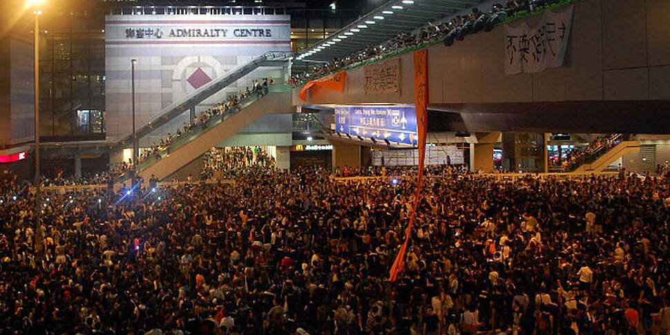 Formal talks in Hong Kong disp...