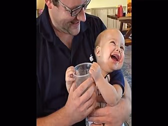 Friday Cuteness. Baby Loves Wa...