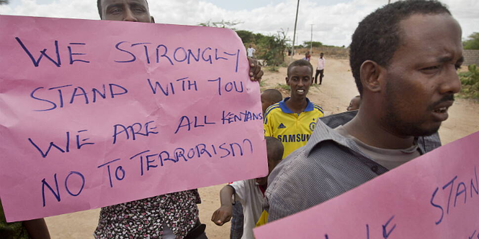 Kenya begins 3 days of mournin...