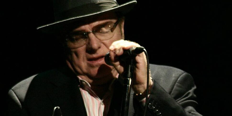 Van Morrison to play special g...