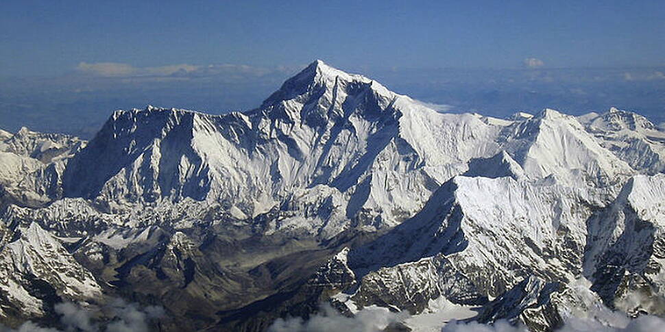 7.1 magnitude quake hits Nepal