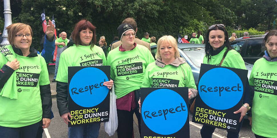 Thousands of Dunnes Stores wor...