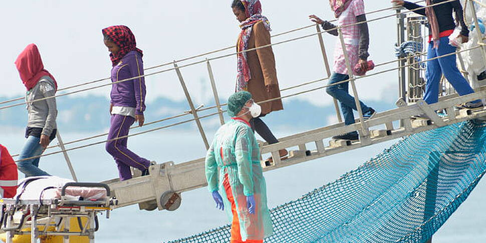 Migrants to be moved across EU