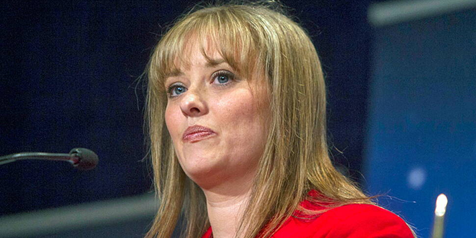 Gerry Adams criticised over re...