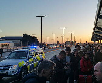 Dublin Airport evacuated for 8...