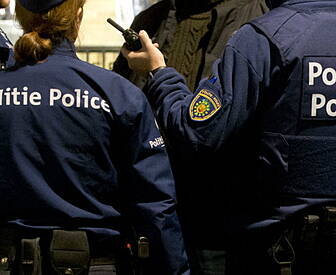 Belgian police arrest two terr...