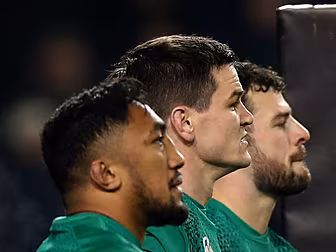 Sexton and Henshaw return to I...