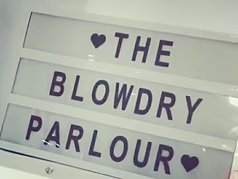 Portlaoise Beauty Salon Bans P...