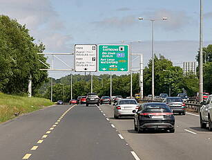 43,000 People Commute From Cor...