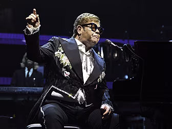 Russia Censors Elton John Movi...
