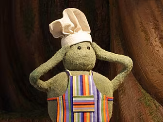 Tiny Chef Cooks Up Internet St...