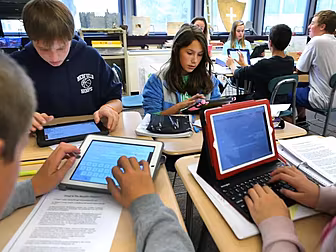 Should IPads Be Allowed In Sch...