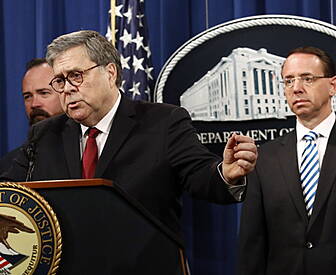 Mueller Report Examines 'Ten E...