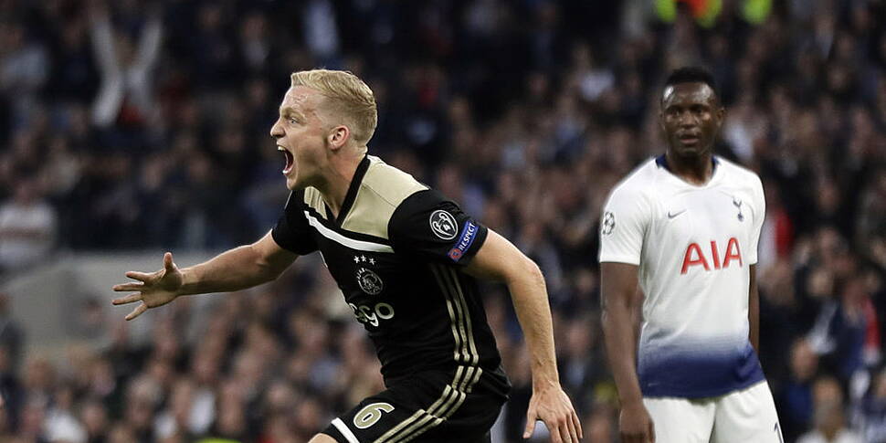 Ajax edge Tottenham in London