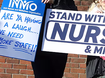 Nurses And Midwives Vote To Ac...