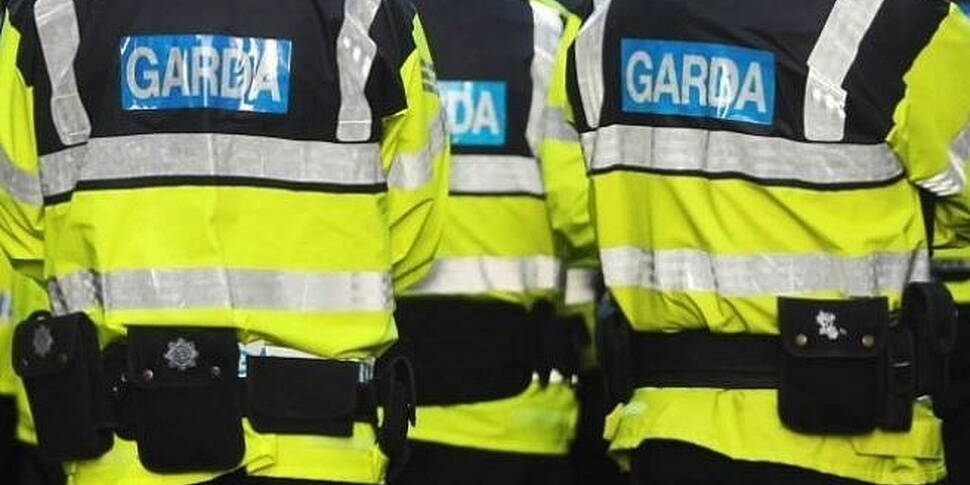 Untrained Gardai Taking DNA Sa...