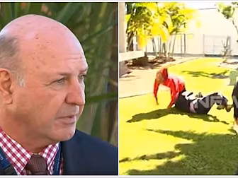 Aussie Detective Stops Intervi...