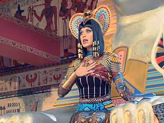 Katy Perry Told To Pay Christi...