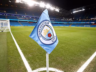 Manchester City escape transfe...
