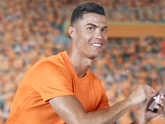 Ronaldo Stars In The Worst Adv...