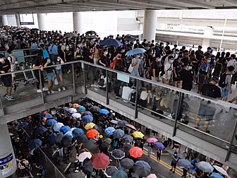 Protestors Blockade Hong Kong...