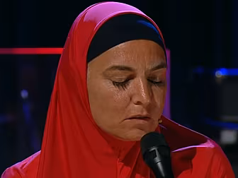 Sinead O'Connor's Late Late Sh...