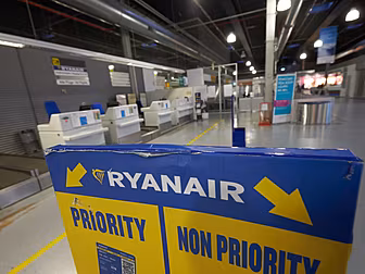 Ryanair Apologises After IT Ou...