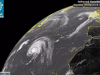 Met Éireann Issue Three Weathe...