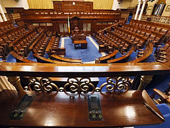 Report Calls For Overhaul Of D...