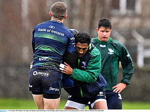 Bundee Aki to start for Connac...