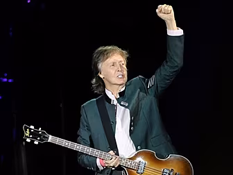 Paul McCartney To Headline Gla...