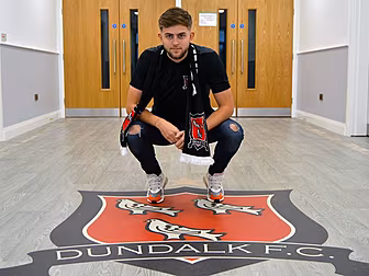 Dundalk sign Manchester City a...