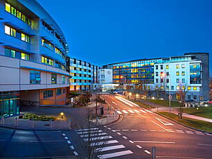 Man Arrives At CUH With Gunsho...