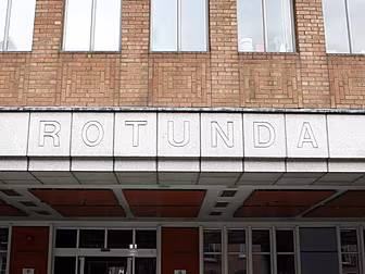 Rotunda Hospital Resorts To Cr...