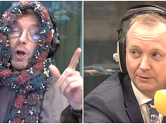 Matt Cooper Grills Noni Over H...