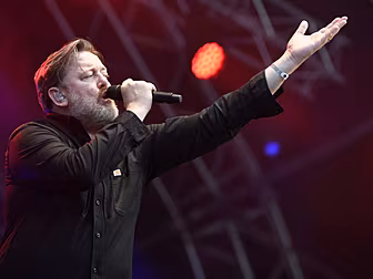 Elbow's Guy Garvey Talks Seamu...