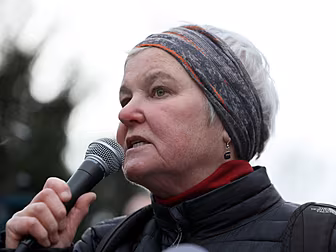 Calls For Government To CPO Ne...