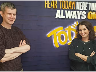 Mairead Meets The Man Who Desi...