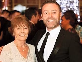 Irish Comedian Plans Free Come...
