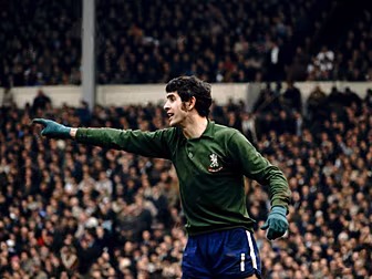 Chelsea goalkeeping legend Pet...