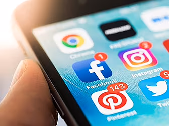 135 Phones Stolen Every Week