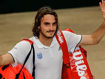Stefanos Tsitsipas fronts auct...