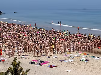 World Record Attempt For Large...