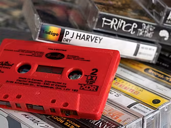 As Cassette Sales Boom, Is Ret...