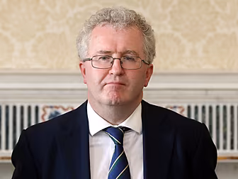 Report Finds Seamus Woulfe Sho...