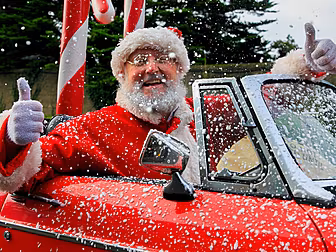 Amazing Drive-In Santa Experie...
