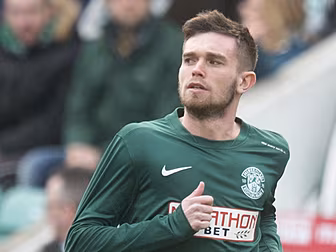 Dundalk snap up former Hiberni...